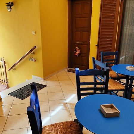 Οι Φωλίτσες Apartment นาฟปาคตอส ภายนอก รูปภาพ