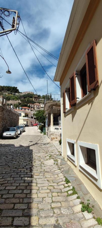 Οι Φωλίτσες Apartment นาฟปาคตอส ภายนอก รูปภาพ