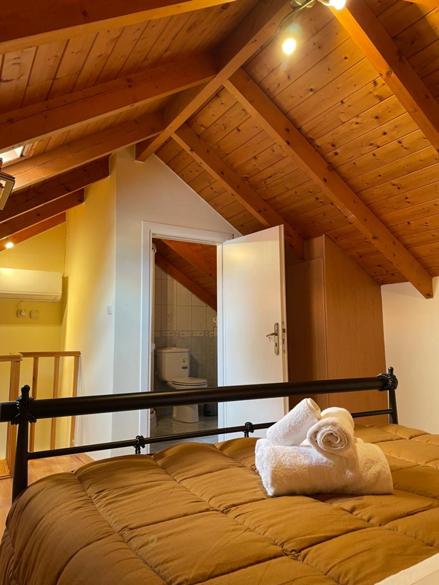 Οι Φωλίτσες Apartment นาฟปาคตอส ภายนอก รูปภาพ