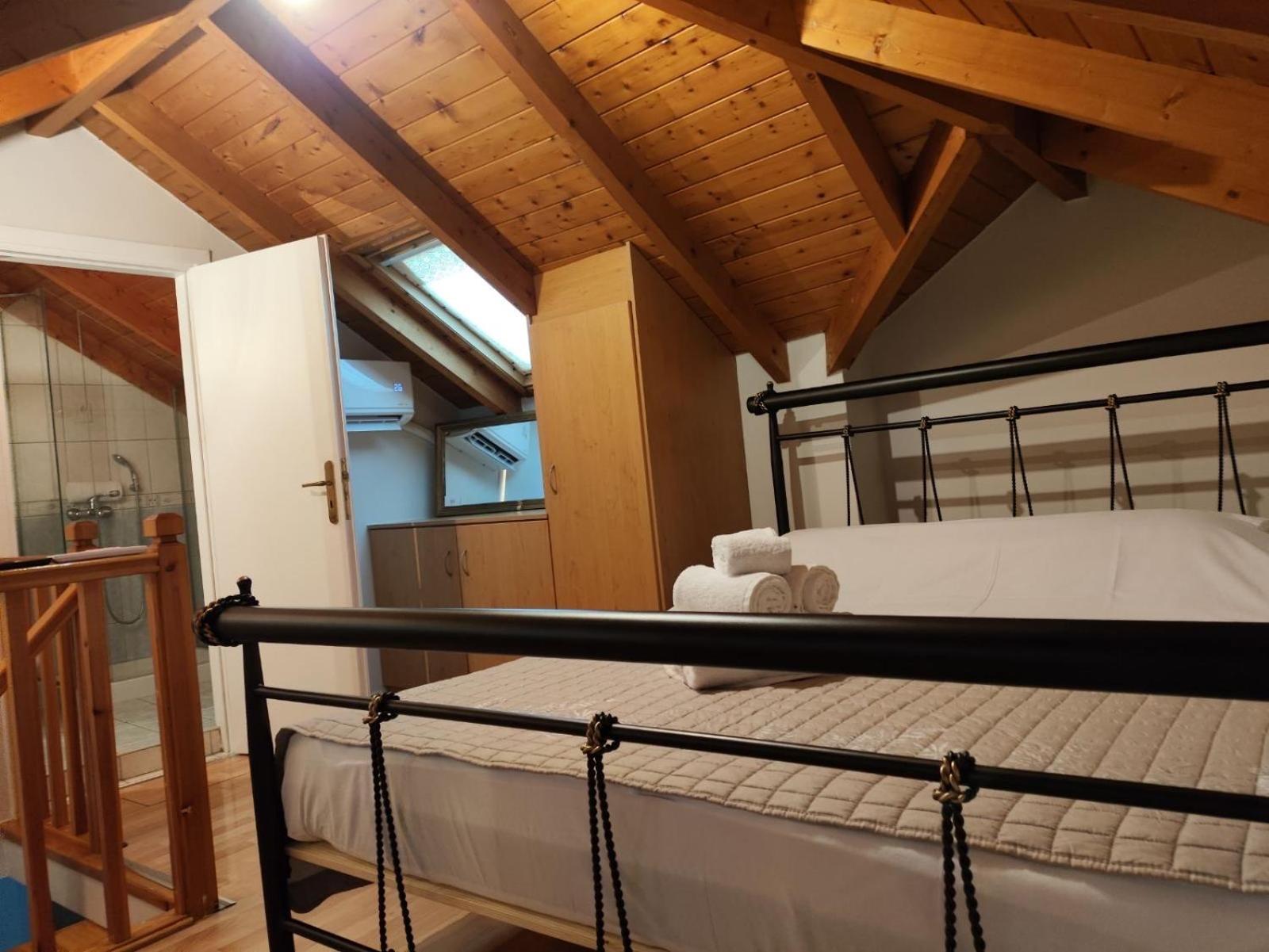 Οι Φωλίτσες Apartment นาฟปาคตอส ภายนอก รูปภาพ